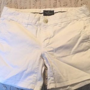 American Eagle Shorts white